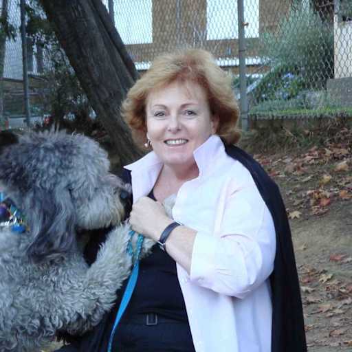 Profile image for pet sitters Betsy & Thomas