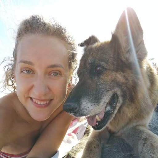 Profile image for pet sitter Linda