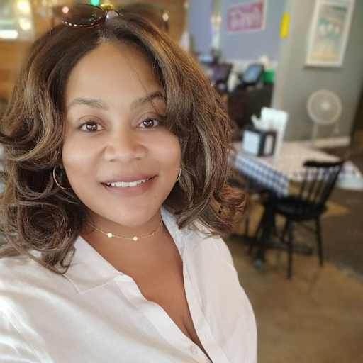 Profile image for pet sitter Krystal