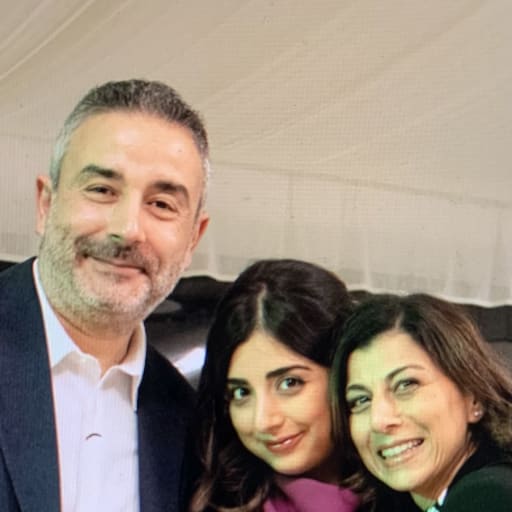 Profile image for pet sitters Daniela & Gaia