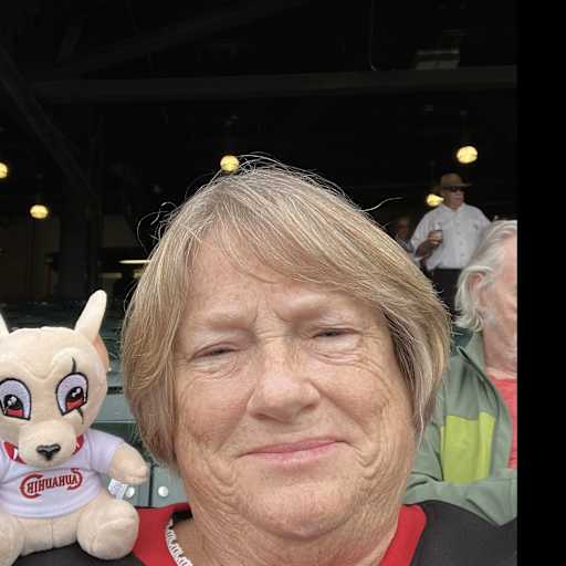Profile image for pet sitter Connie