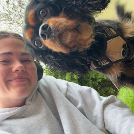 Profile image for pet sitter Hazel