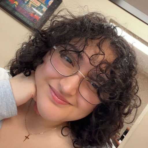 Profile image for pet sitter Genesis
