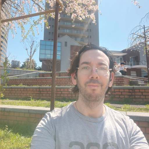 Profile image for pet sitter Yair