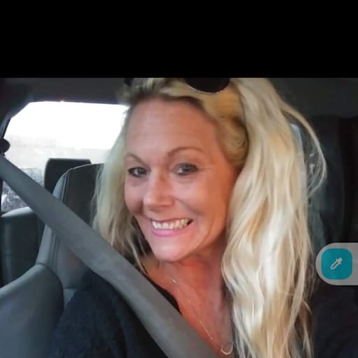 Profile image for pet sitter Seana