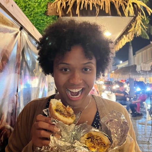 Profile image for pet sitter Diamond