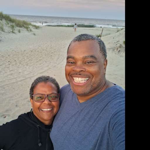 Profile image for pet sitters Martha & Wayne