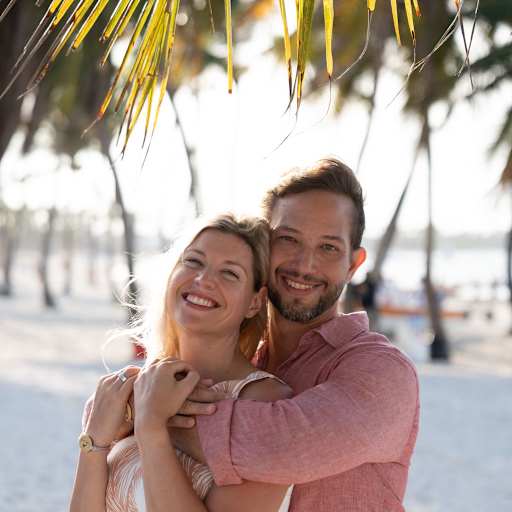 Profile image for pet sitters Nicole & Mateus