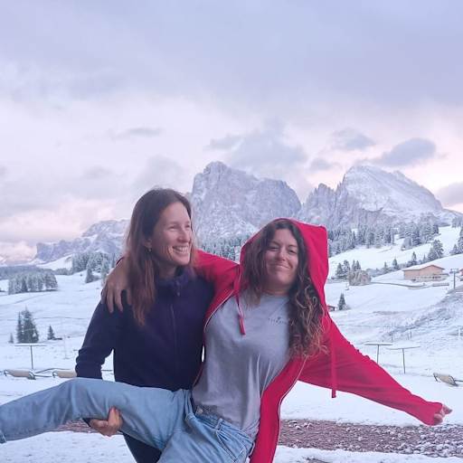 Profile image for pet sitters Aliaksandra & Deborah