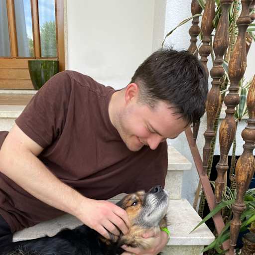 Profile image for pet sitters Davide & Imane