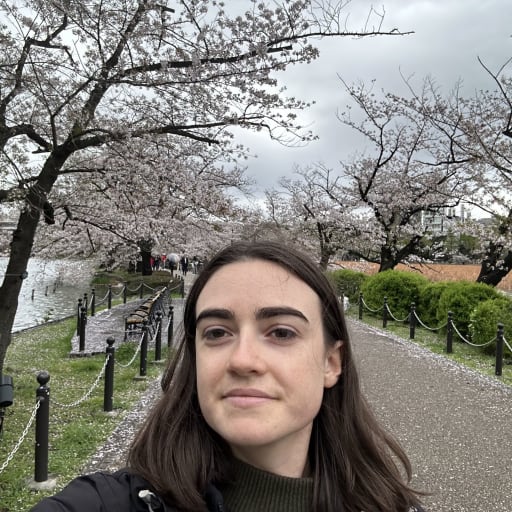 Profile image for pet sitter Isabella