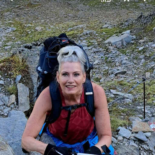 Profile image for pet sitter Helen