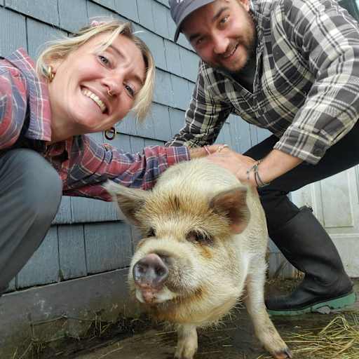 Profile image for pet sitters Amelie & Mathis