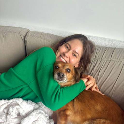 Profile image for pet sitter Karine