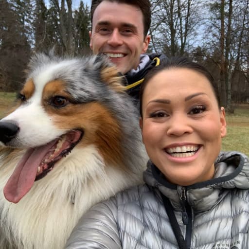 Profile image for pet sitters Eileen & Norman