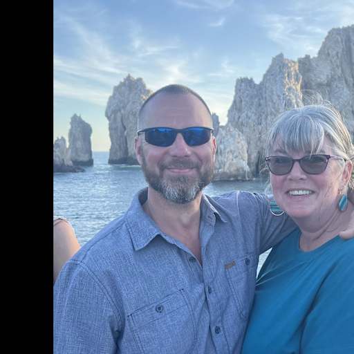 Profile image for pet sitters Robert & Shannon