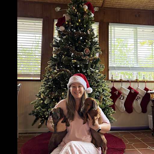 Profile image for pet sitter Fallon
