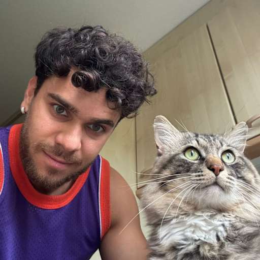 Profile image for pet sitter Pietro