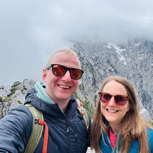 Profile image for pet sitters Mallory & Jon
