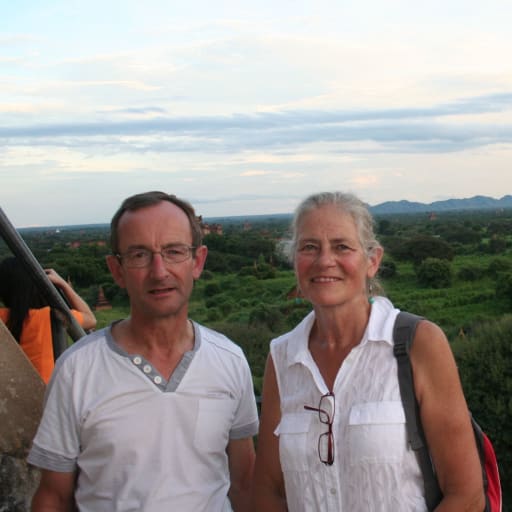 Profile image for pet sitters Kim & John