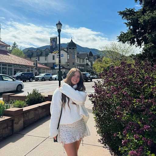 Profile image for pet sitter Payton