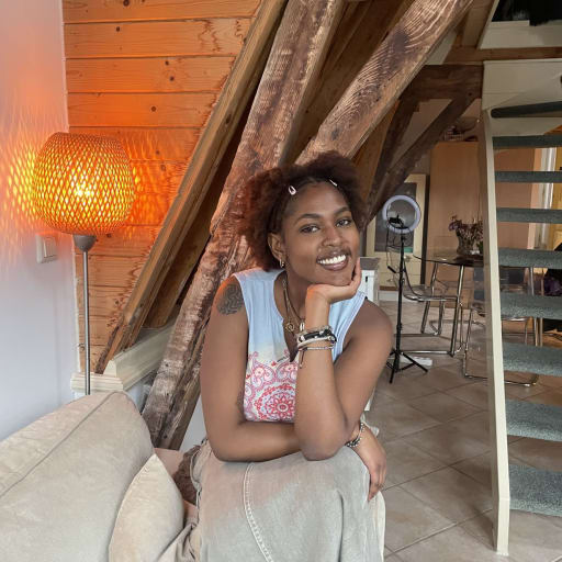 Profile image for pet sitter Brendalisa