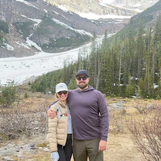 Profile image for pet sitters Tania & Tyler