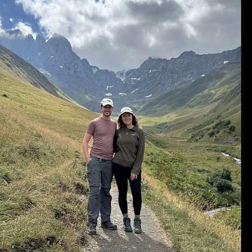 Profile image for pet sitters Tanya & John