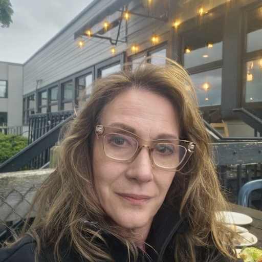 Profile image for pet sitter Hope