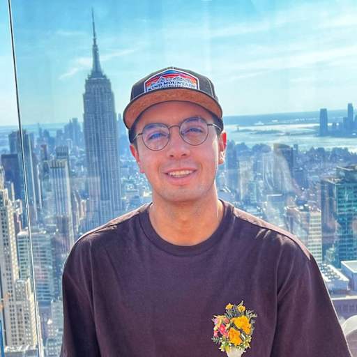 Profile image for pet sitter Steban