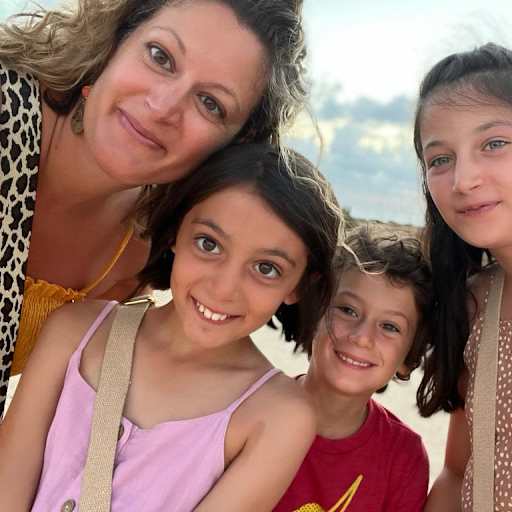 Profile image for pet sitters Alexia & Wesley