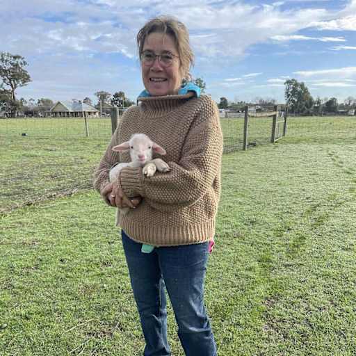 Profile image for pet sitter Helen