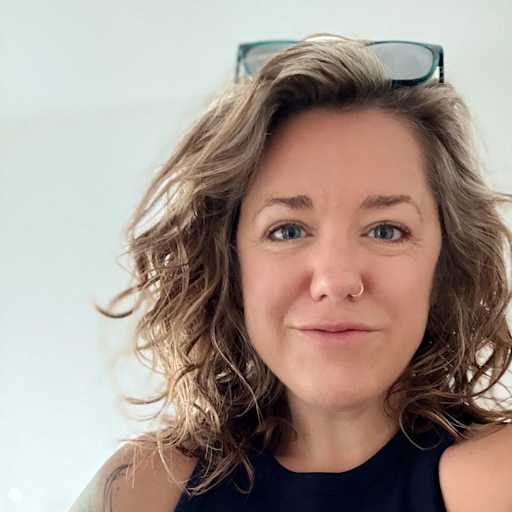 Profile image for pet sitter Ally