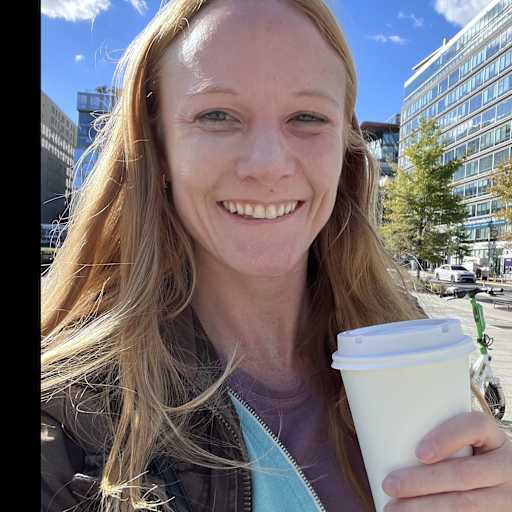 Profile image for pet sitter Caitlin