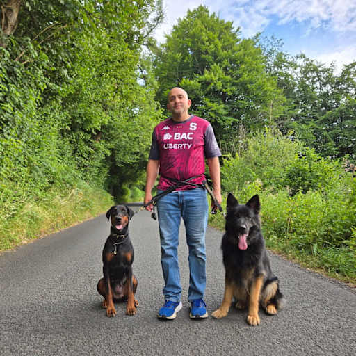 Profile image for pet sitters Oscar & Amber