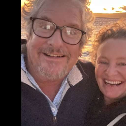 Profile image for pet sitters Jeanne & Bruce