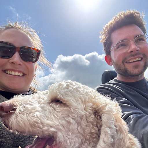 Profile image for pet sitters Linda & Lukas