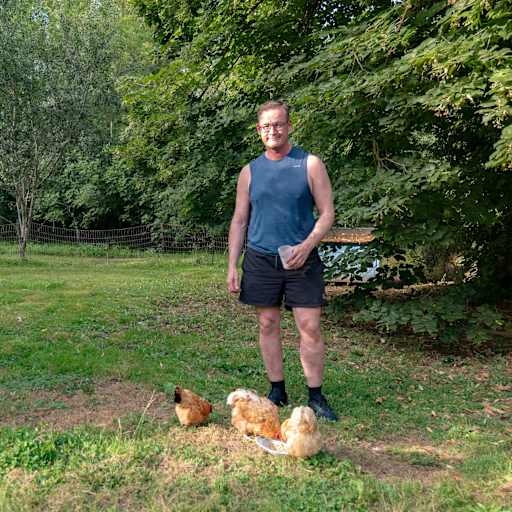 Profile image for pet sitter Mika