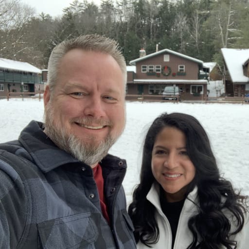Profile image for pet sitters Paul & Veronica 