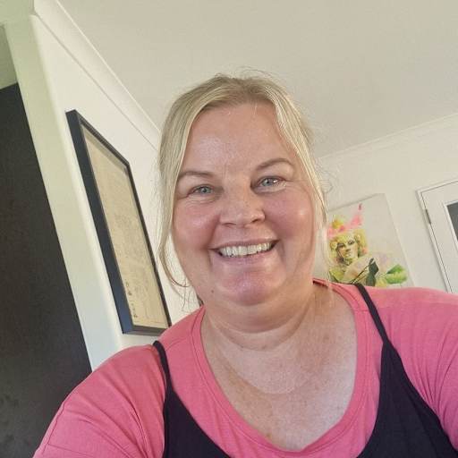 Profile image for pet sitter Karen