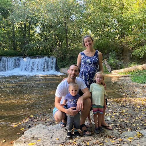 Profile image for pet sitters Natalie & Nick