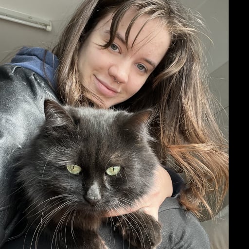 Profile image for pet sitter Nika