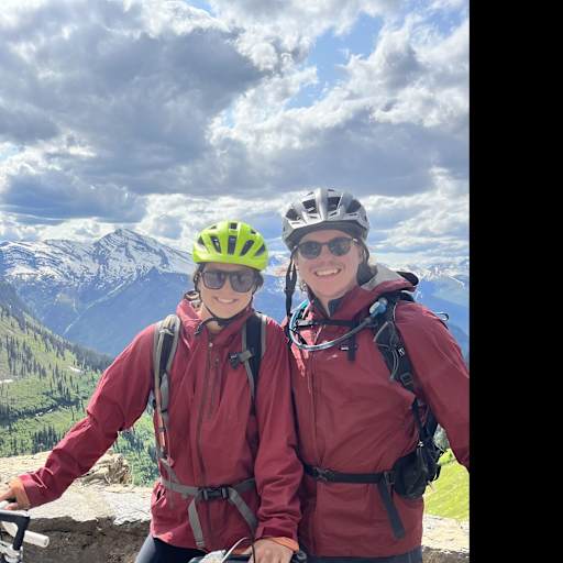 Profile image for pet sitters Austin & Chloe