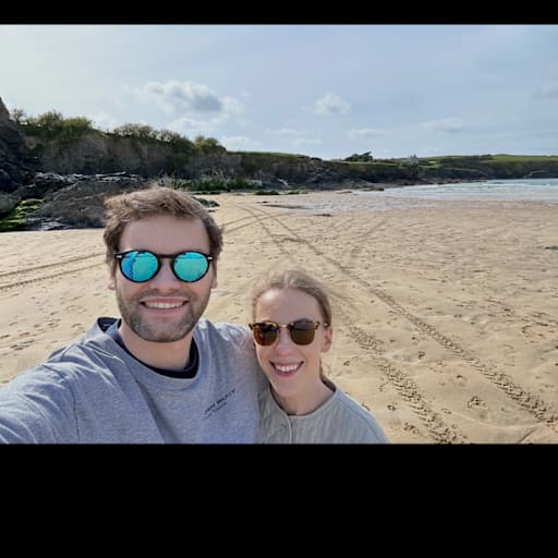 Profile image for pet sitters Sophie & Andrew
