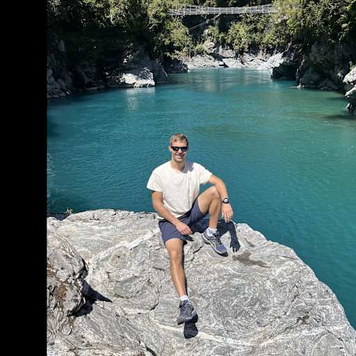 Profile image for pet sitter Lukas