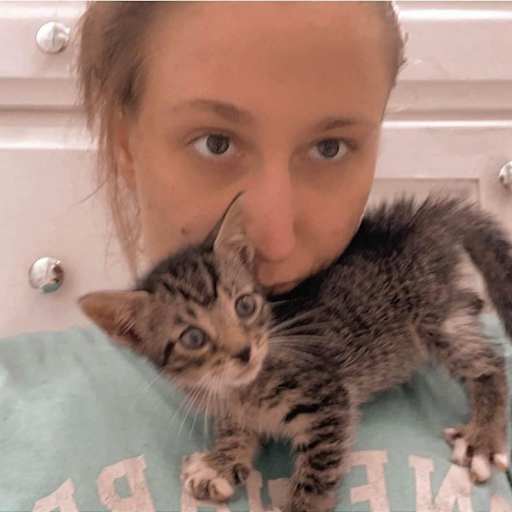 Profile image for pet sitter Joslyn