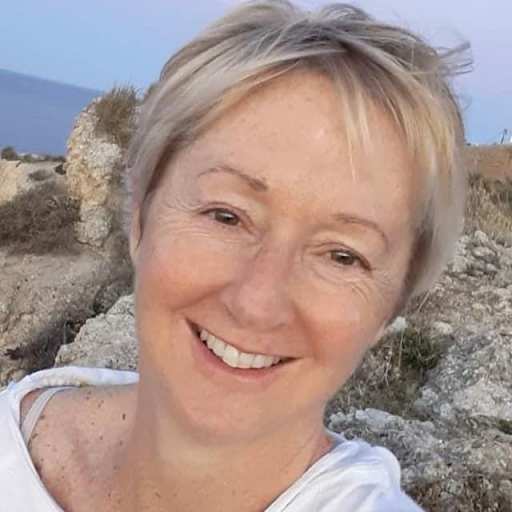 Profile image for pet sitter Tracey