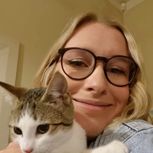Profile image for pet sitter Ida