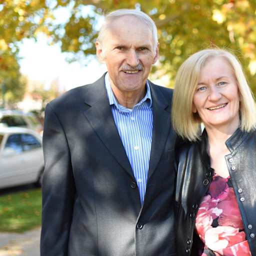 Profile image for pet sitters Joseph & Lilana