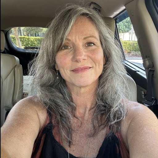 Profile image for pet sitters Leslie & John (chuck) 